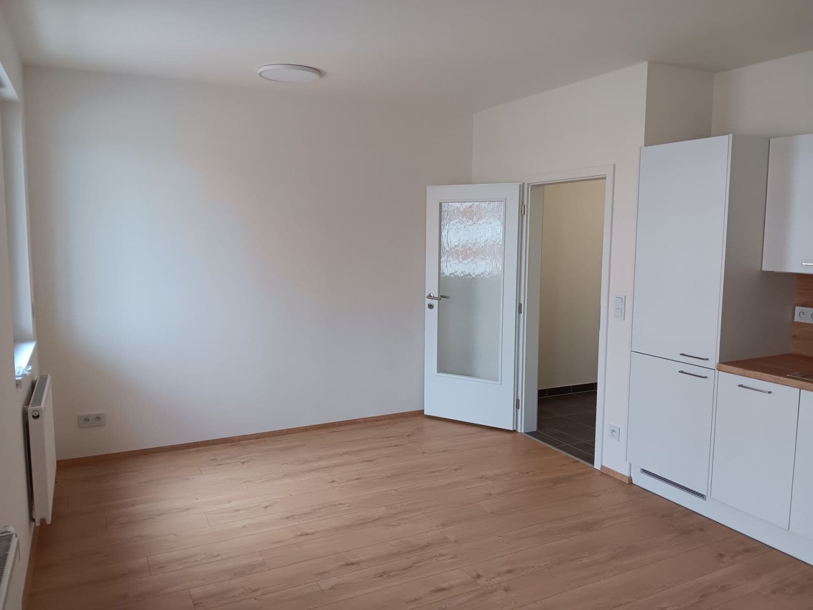 Prenájom bytu 1-izbový 31 m², Fabiánové, Praha, Praha Prenájom bytu 1-izbový 31 m², Fabiánové, Praha, Praha