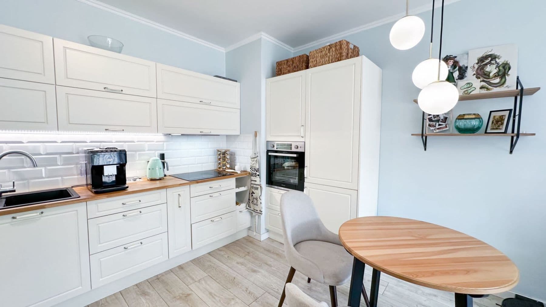 Predaj bytu 2-izbový 58 m², Hlaváčkova, Praha, Praha Predaj bytu 2-izbový 58 m², Hlaváčkova, Praha, Praha