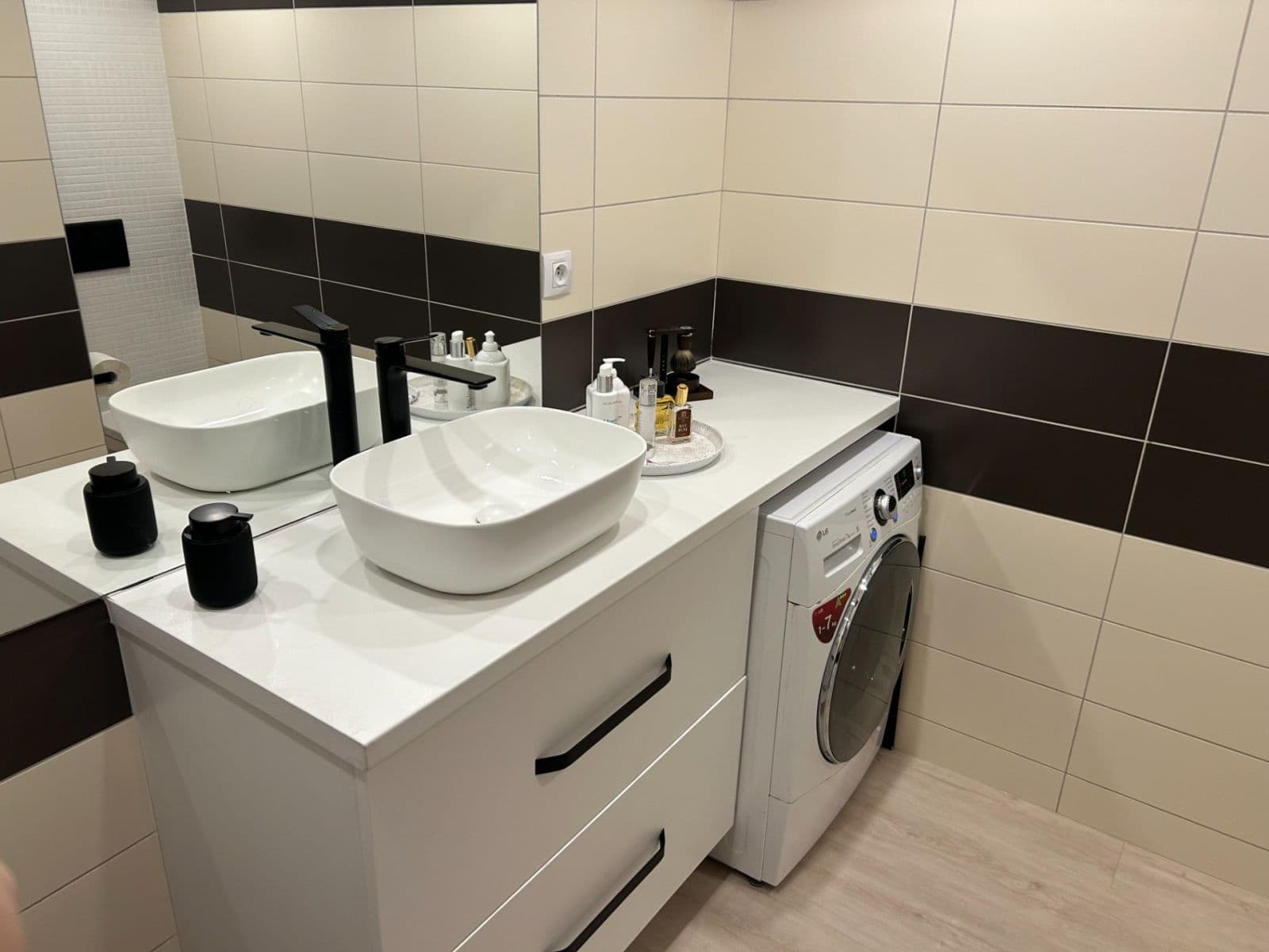 Prenájom bytu 2-izbový 63 m², Stankovského, Čelákovice, Středočeský kraj Prenájom bytu 2-izbový 63 m², Stankovského, Čelákovice, Středočeský kraj