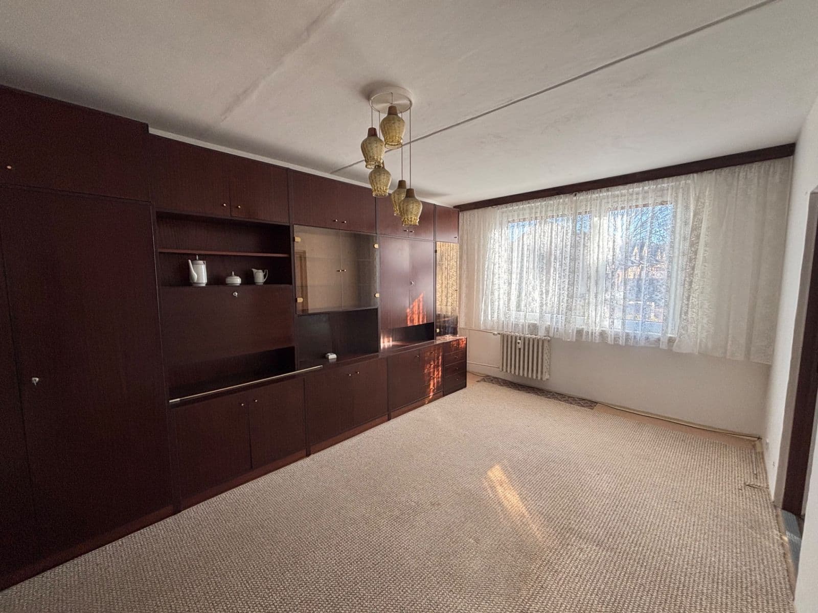 Prenájom bytu 3-izbový 70 m², Erno Košťála, Pardubice, Pardubický kraj Prenájom bytu 3-izbový 70 m², Erno Košťála, Pardubice, Pardubický kraj