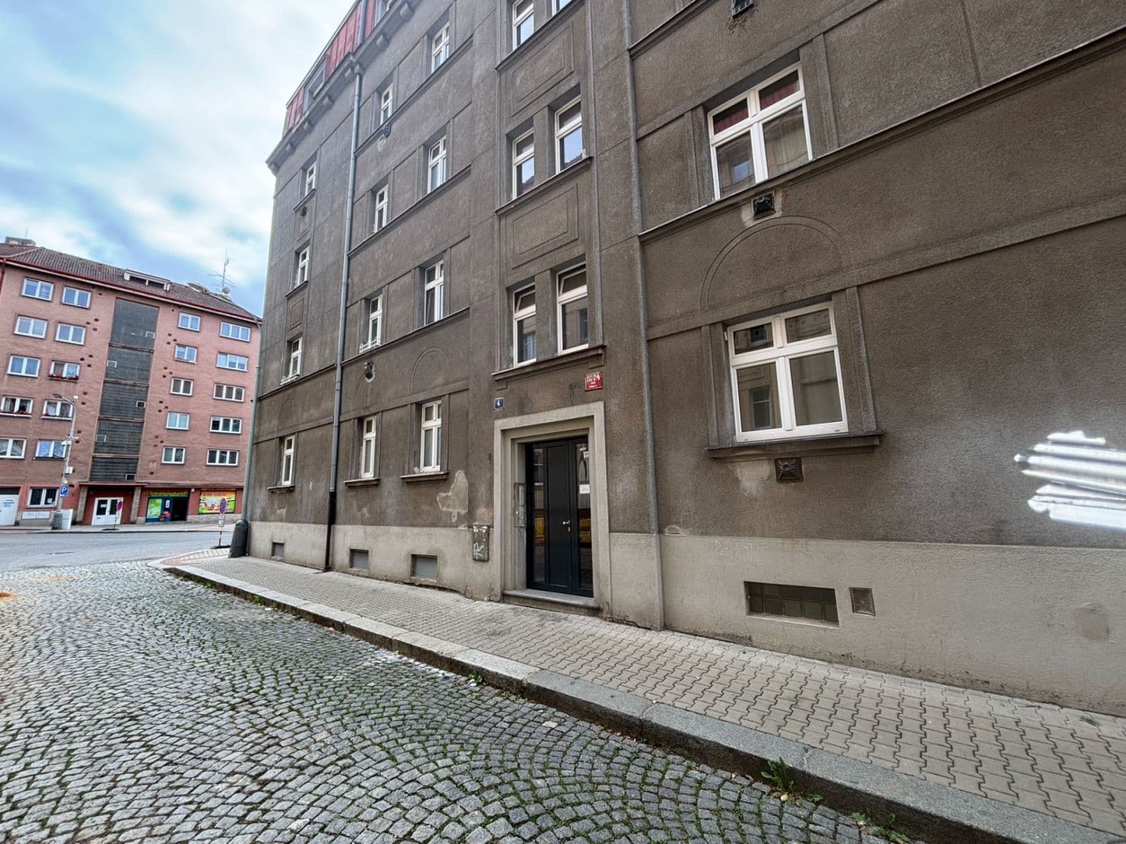 Prenájom bytu 3-izbový 62 m², Bednářská, Praha, Praha Prenájom bytu 3-izbový 62 m², Bednářská, Praha, Praha