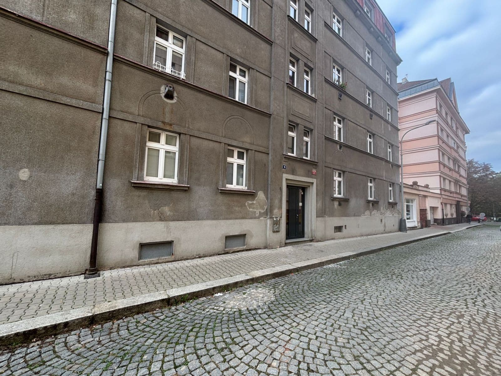 Prenájom bytu 3-izbový 62 m², Bednářská, Praha, Praha Prenájom bytu 3-izbový 62 m², Bednářská, Praha, Praha