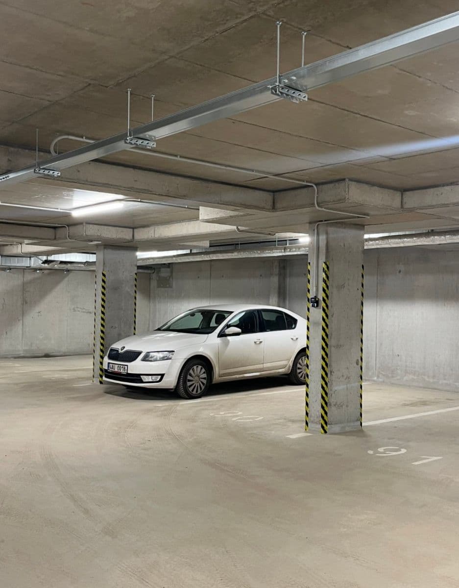 Prenájom bytu 1-izbový 38 m², Střední, Brno, Jihomoravský kraj Prenájom bytu 1-izbový 38 m², Střední, Brno, Jihomoravský kraj