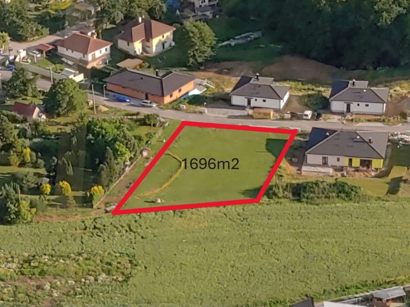 Predaj pozemku 1.696 m², Hosín, Jihočeský kraj Predaj pozemku 1.696 m², Hosín, Jihočeský kraj