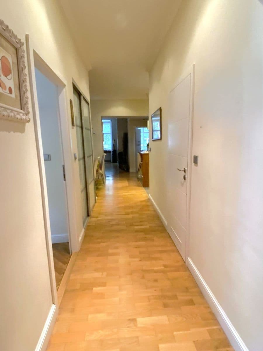 Prenájom bytu 4-izbový 113 m², Křížkovského, Praha, Praha Prenájom bytu 4-izbový 113 m², Křížkovského, Praha, Praha