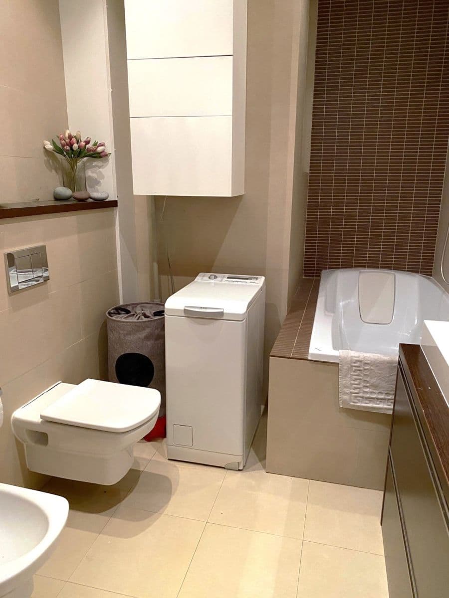 Prenájom bytu 4-izbový 113 m², Křížkovského, Praha, Praha Prenájom bytu 4-izbový 113 m², Křížkovského, Praha, Praha