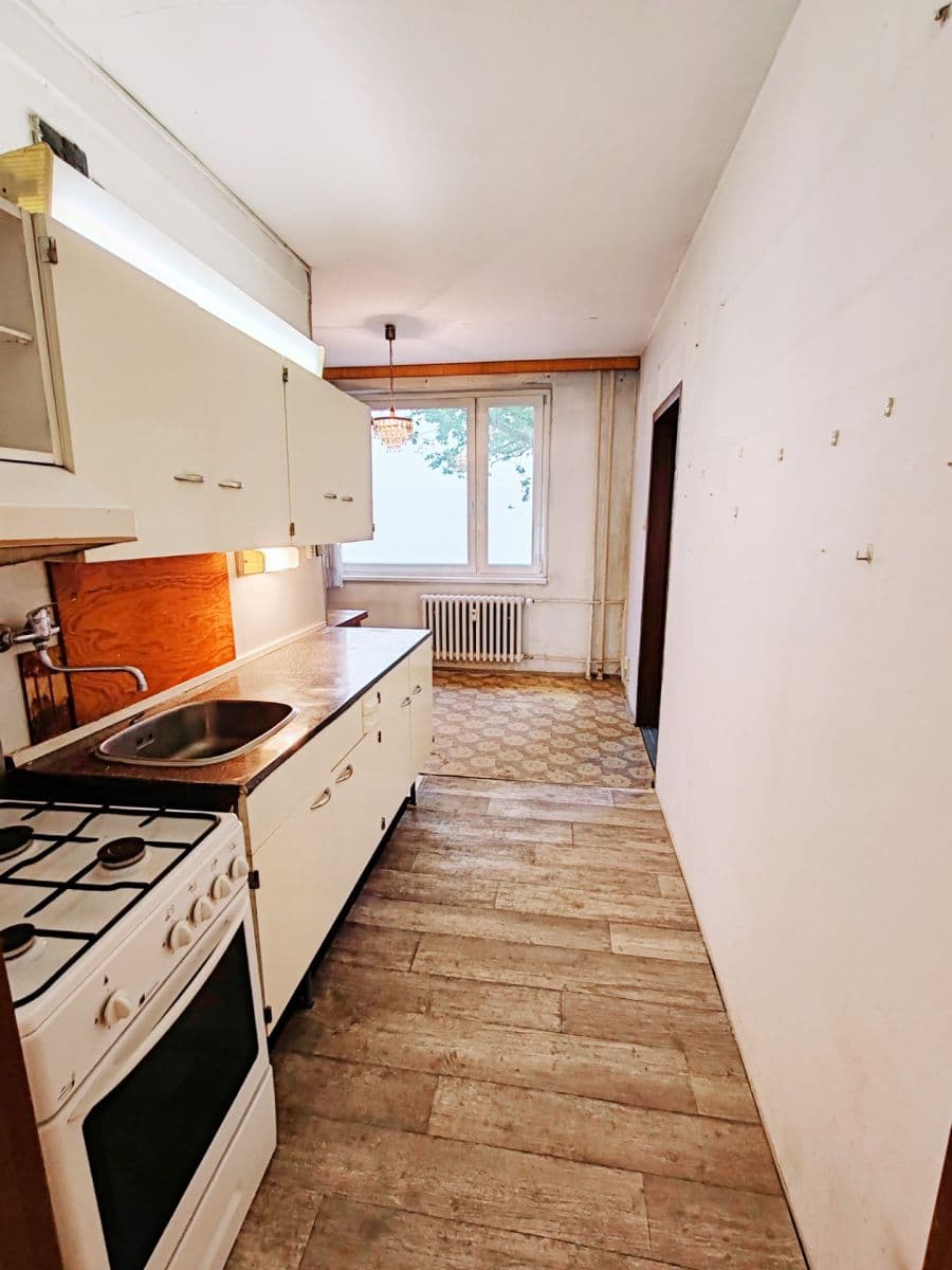 Predaj bytu 3-izbový 81 m², Tupolevova, Praha, Praha Predaj bytu 3-izbový 81 m², Tupolevova, Praha, Praha