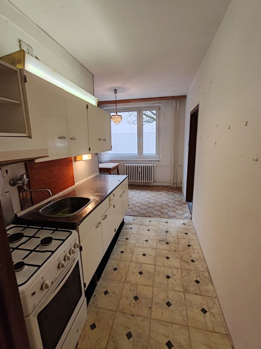 Predaj bytu 3-izbový 81 m², Tupolevova, Praha, Praha Predaj bytu 3-izbový 81 m², Tupolevova, Praha, Praha