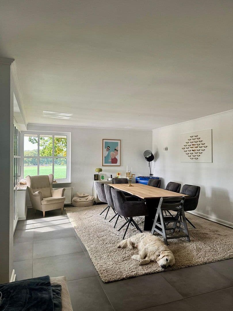 Predaj domu 125 m², pozemek 920 m², Jesteburg, Dolné Sasko Predaj domu 125 m², pozemek 920 m², Jesteburg, Dolné Sasko