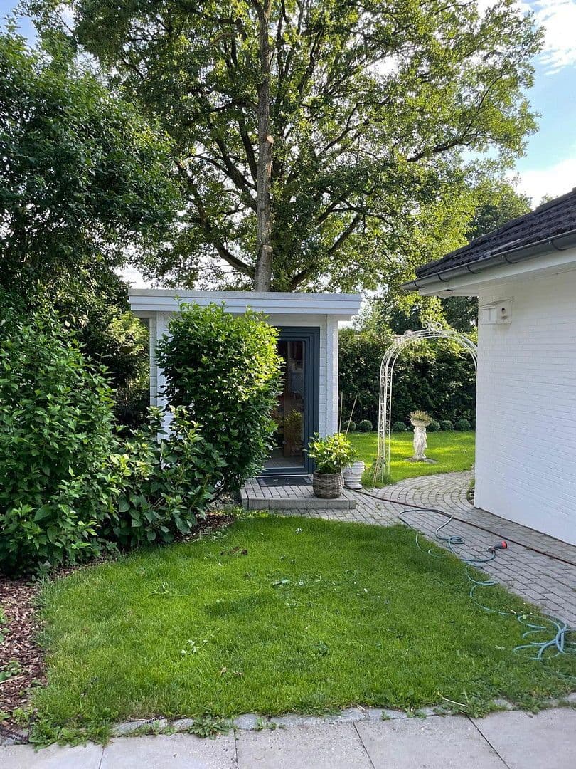 Predaj domu 125 m², pozemek 920 m², Jesteburg, Dolné Sasko Predaj domu 125 m², pozemek 920 m², Jesteburg, Dolné Sasko