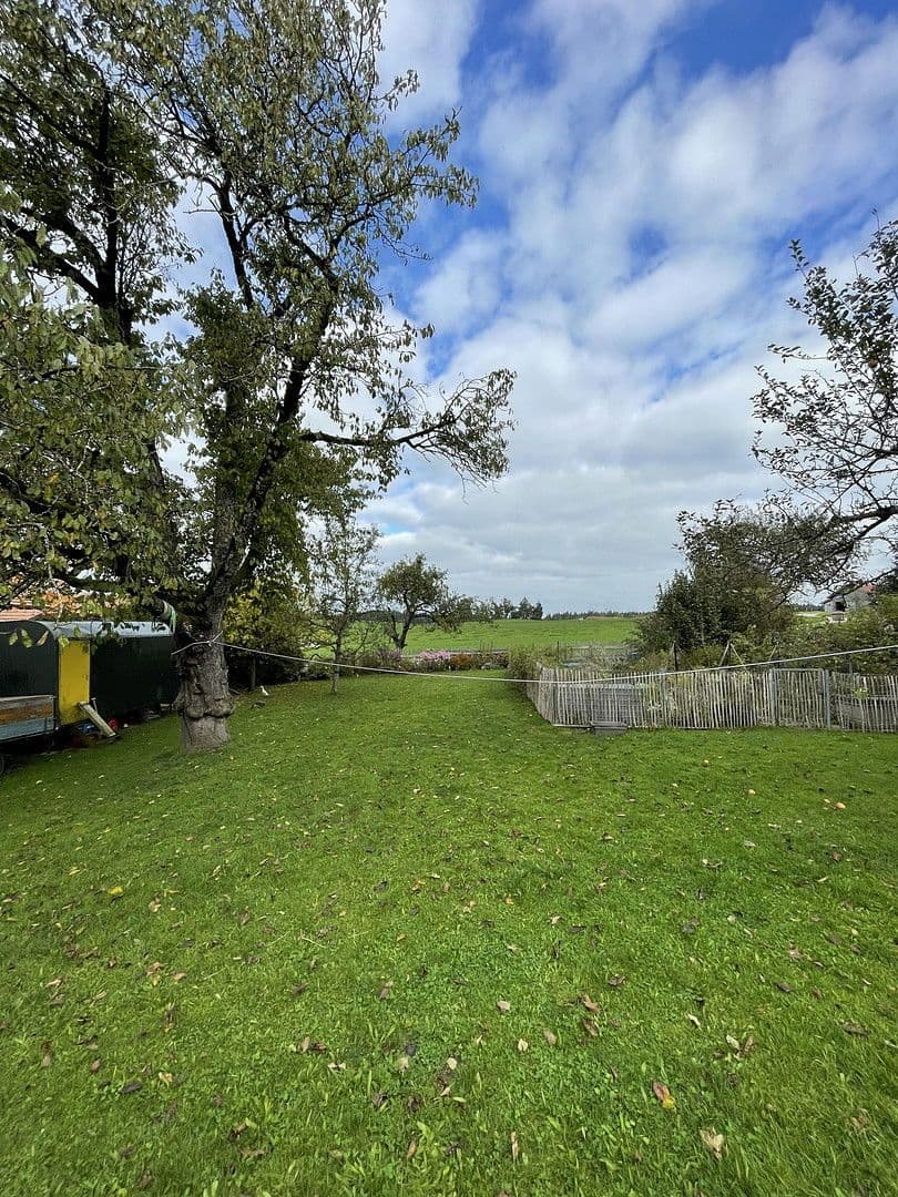 Predaj pozemku 550 m², Sonnering 5, Höslwang, Bavorsko Predaj pozemku 550 m², Sonnering 5, Höslwang, Bavorsko