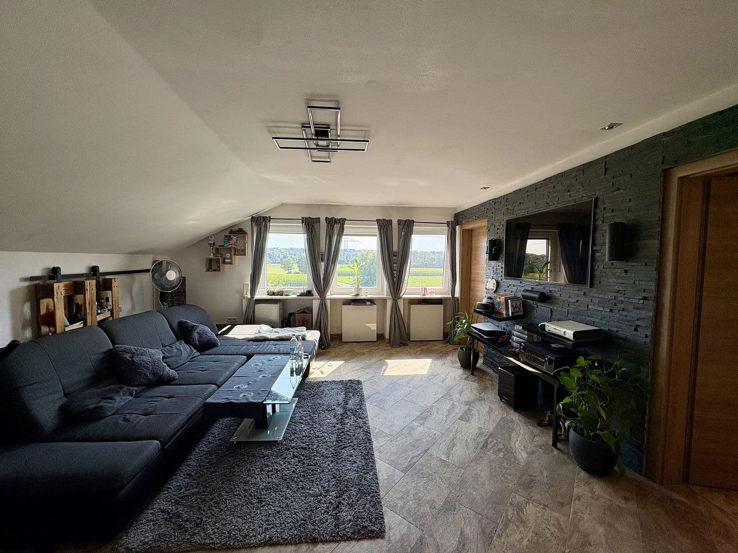 Predaj bytu 3-izbový 58 m², Schechen, Bavorsko Predaj bytu 3-izbový 58 m², Schechen, Bavorsko