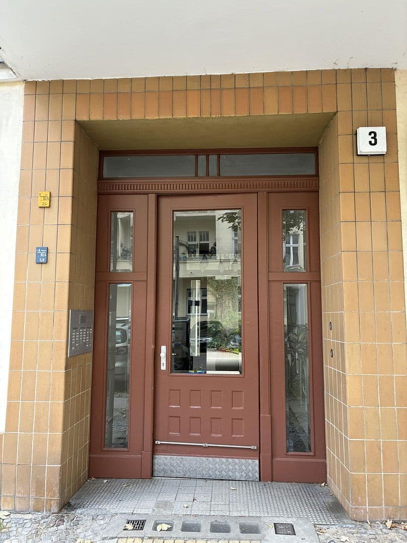 Prenájom bytu 2-izbový 70 m², Berlin, Berlín Prenájom bytu 2-izbový 70 m², Berlin, Berlín