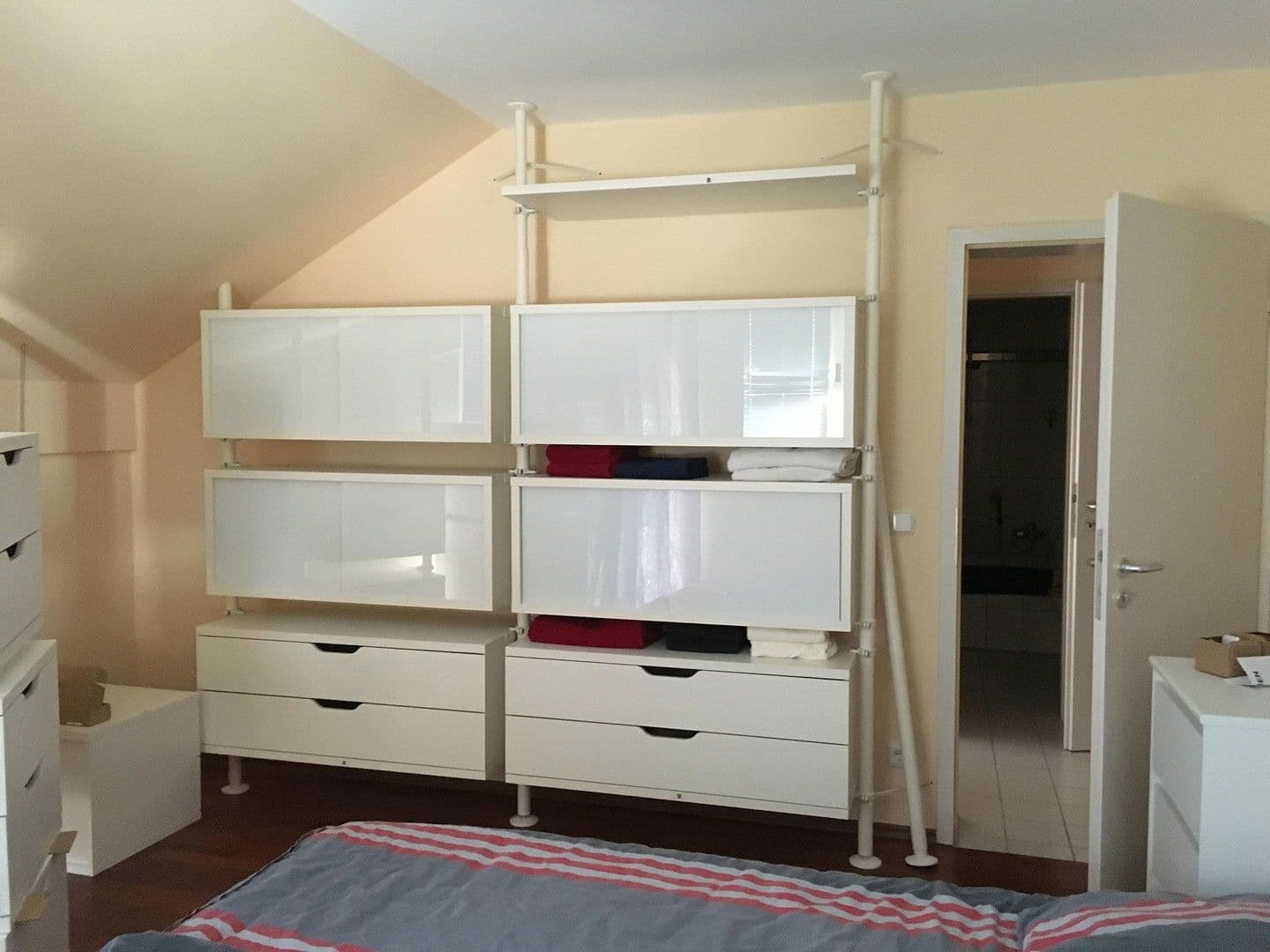 Prenájom bytu 3-izbový 82 m², Niedernhausen, Hesensko Prenájom bytu 3-izbový 82 m², Niedernhausen, Hesensko