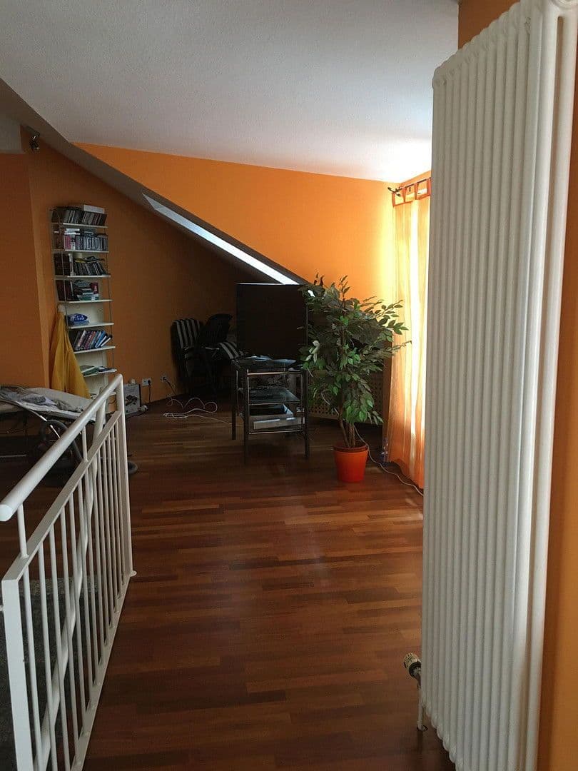 Prenájom bytu 3-izbový 82 m², Niedernhausen, Hesensko Prenájom bytu 3-izbový 82 m², Niedernhausen, Hesensko