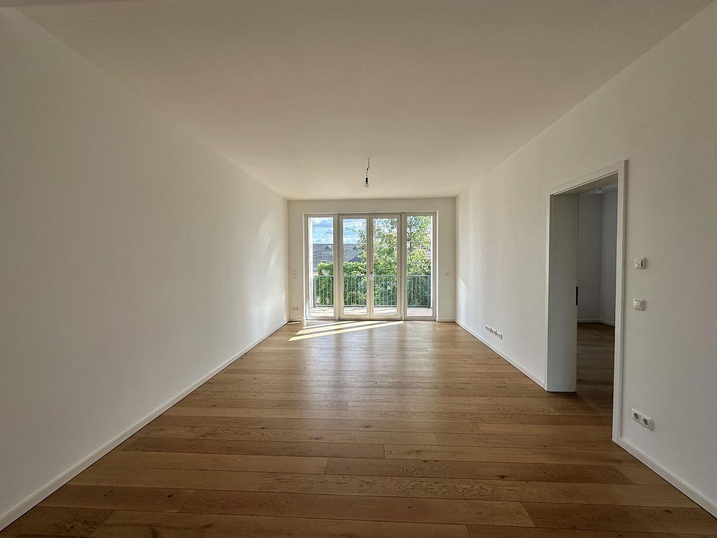 Predaj bytu 3-izbový 100 m², Lindenstraße 7c, Teltow, Brandenbursko Predaj bytu 3-izbový 100 m², Lindenstraße 7c, Teltow, Brandenbursko