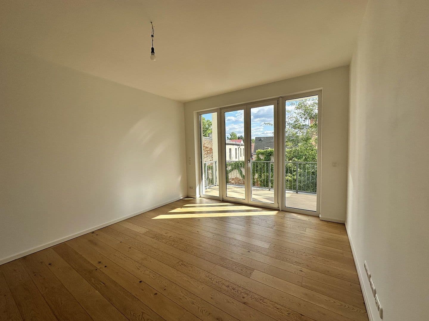 Predaj bytu 3-izbový 100 m², Lindenstraße 7c, Teltow, Brandenbursko Predaj bytu 3-izbový 100 m², Lindenstraße 7c, Teltow, Brandenbursko