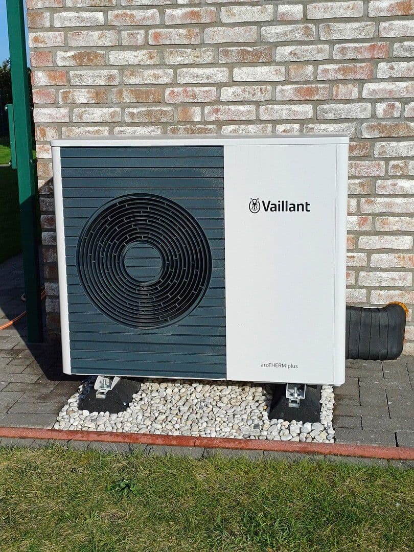 Predaj domu 235 m², pozemek 809 m², Lünne, Dolné Sasko Predaj domu 235 m², pozemek 809 m², Lünne, Dolné Sasko