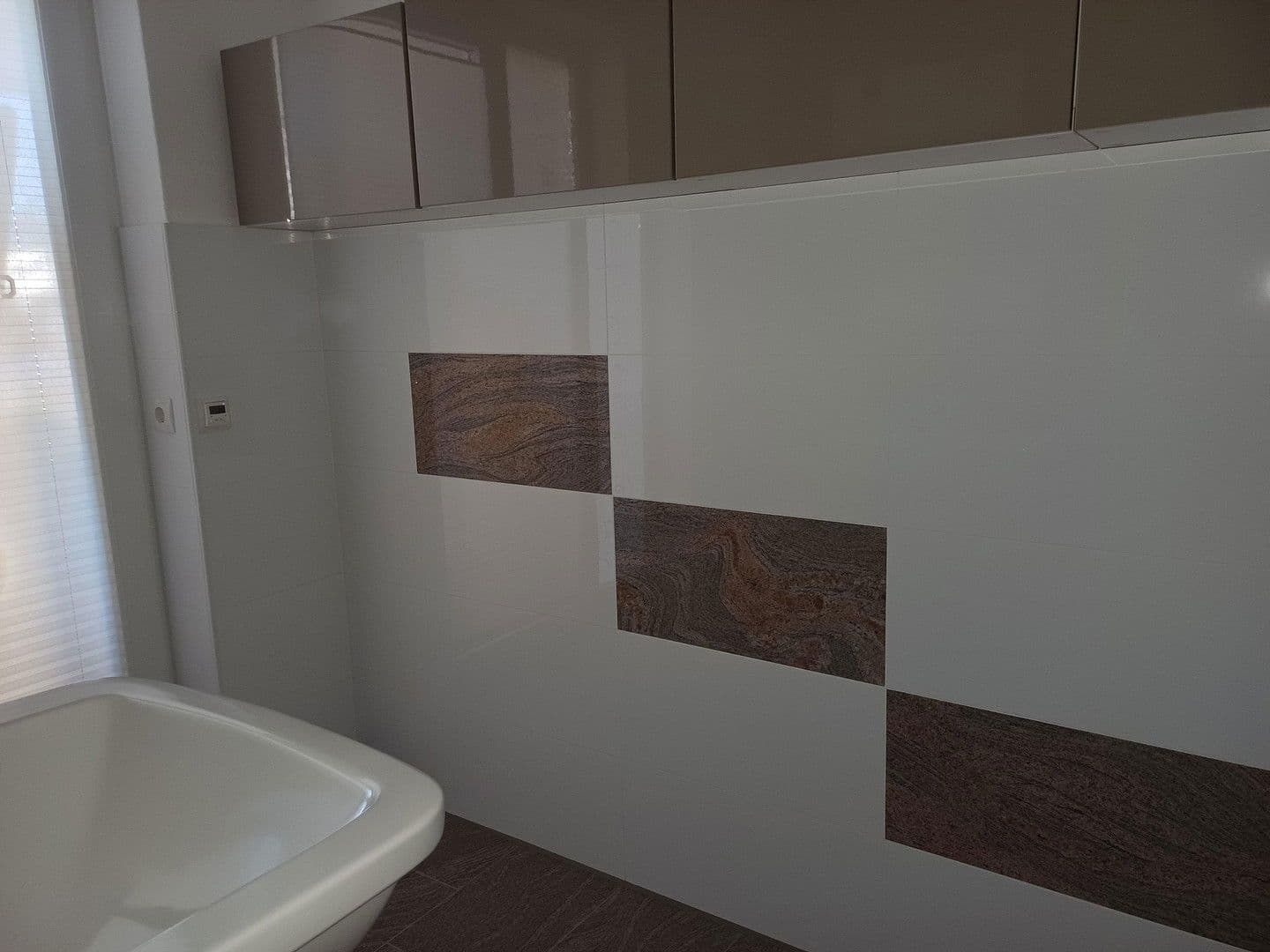 Predaj domu 235 m², pozemek 809 m², Lünne, Dolné Sasko Predaj domu 235 m², pozemek 809 m², Lünne, Dolné Sasko