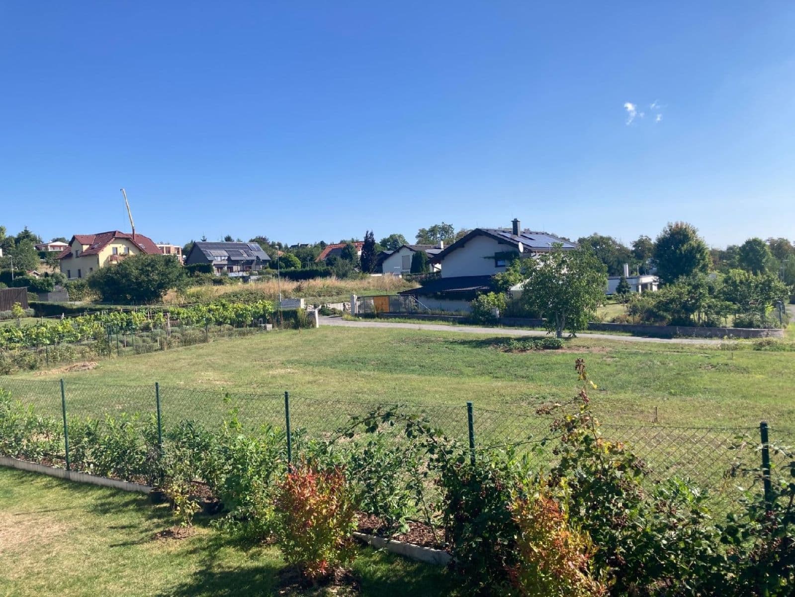 Predaj pozemku 1.026 m², Statenice, Středočeský kraj Predaj pozemku 1.026 m², Statenice, Středočeský kraj