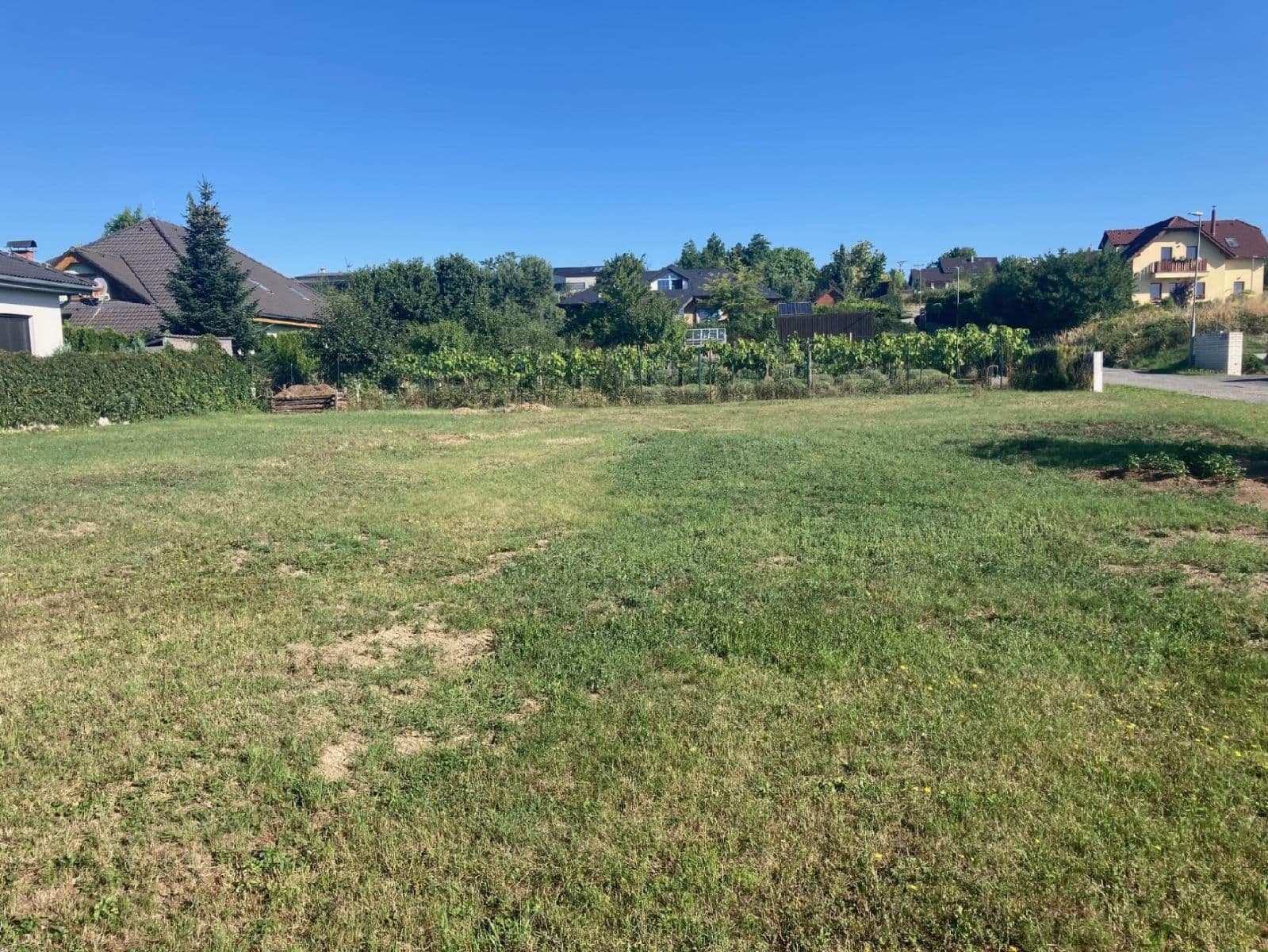 Predaj pozemku 1.026 m², Statenice, Středočeský kraj Predaj pozemku 1.026 m², Statenice, Středočeský kraj