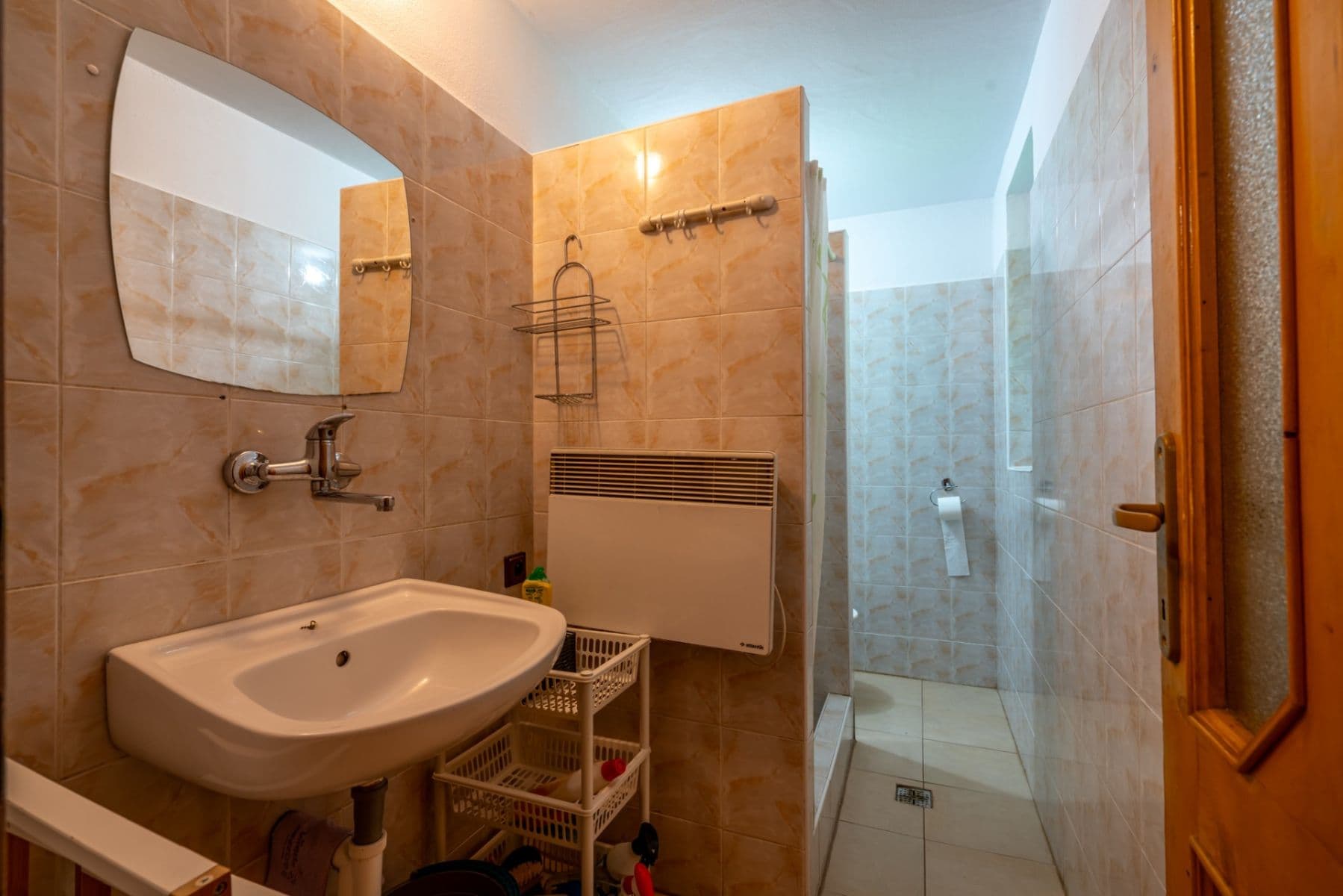 Prenájom rekreačného objektu 100 m², pozemek 200 m², 2311, Tvrdošín, Žilinský kraj Prenájom rekreačného objektu 100 m², pozemek 200 m², 2311, Tvrdošín, Žilinský kraj