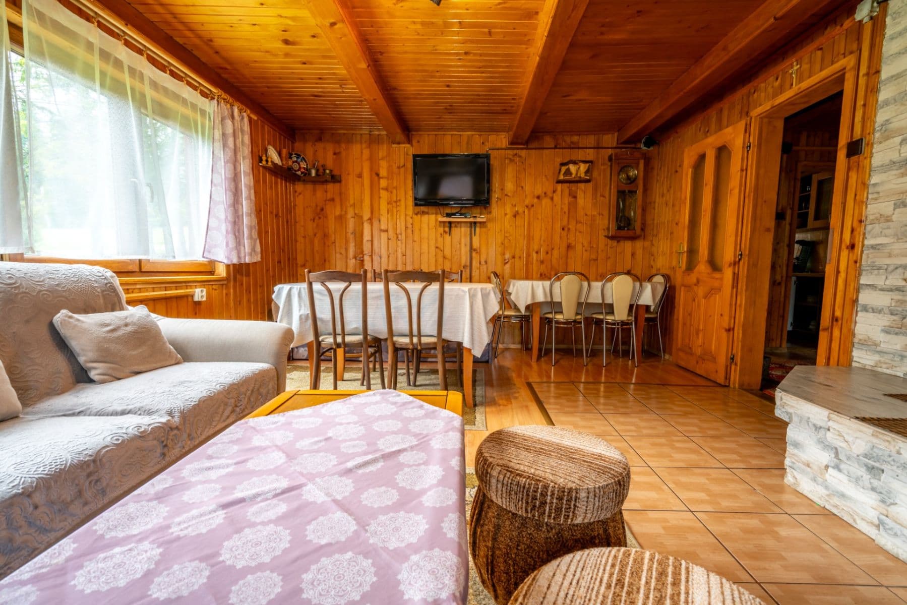 Prenájom rekreačného objektu 100 m², pozemek 200 m², 2311, Tvrdošín, Žilinský kraj Prenájom rekreačného objektu 100 m², pozemek 200 m², 2311, Tvrdošín, Žilinský kraj