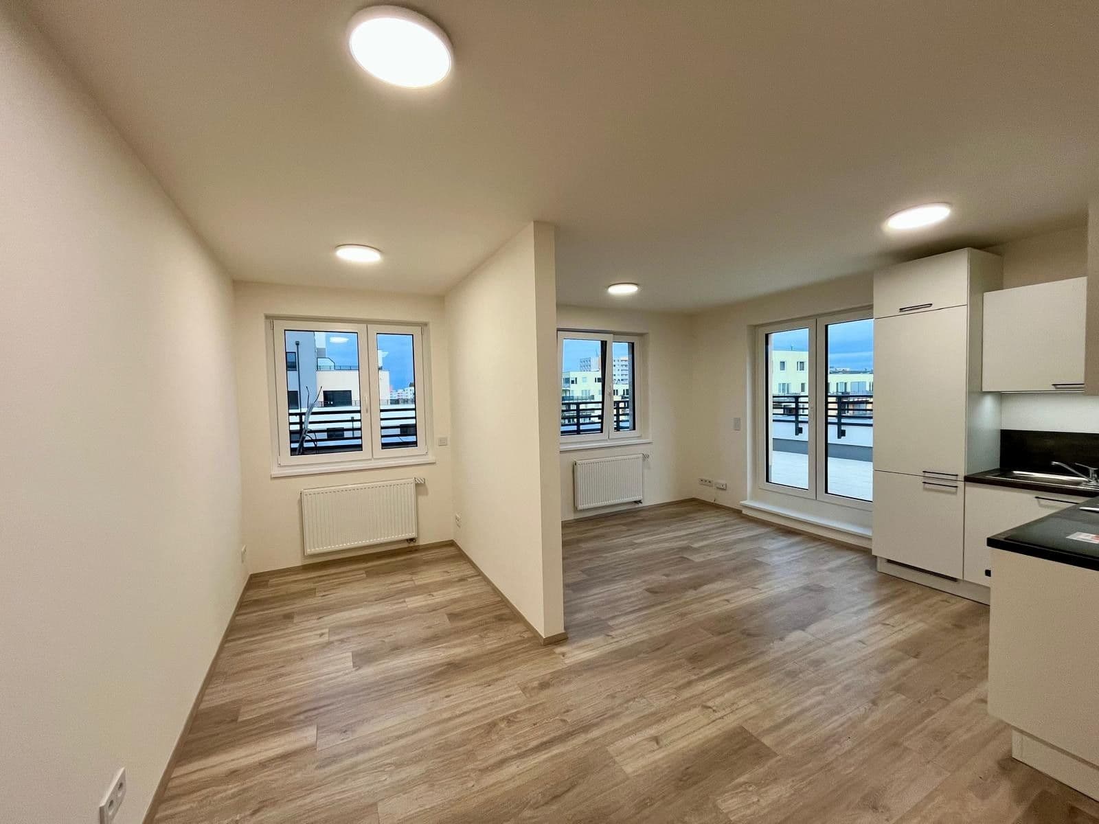 Prenájom bytu 1-izbový 34 m², Hermanové, Praha, Praha Prenájom bytu 1-izbový 34 m², Hermanové, Praha, Praha