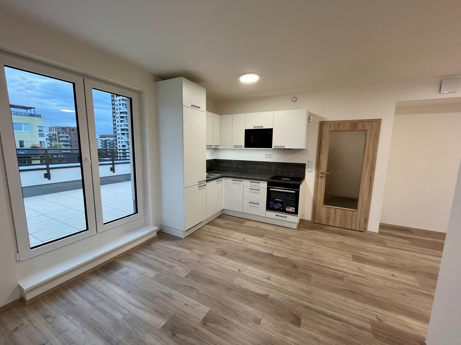 Prenájom bytu 1-izbový 34 m², Hermanové, Praha, Praha Prenájom bytu 1-izbový 34 m², Hermanové, Praha, Praha