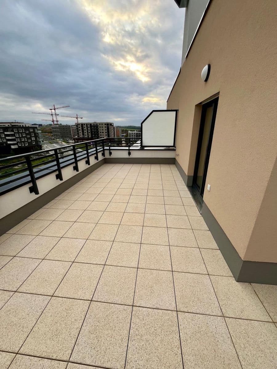 Prenájom bytu 1-izbový 34 m², Hermanové, Praha, Praha Prenájom bytu 1-izbový 34 m², Hermanové, Praha, Praha