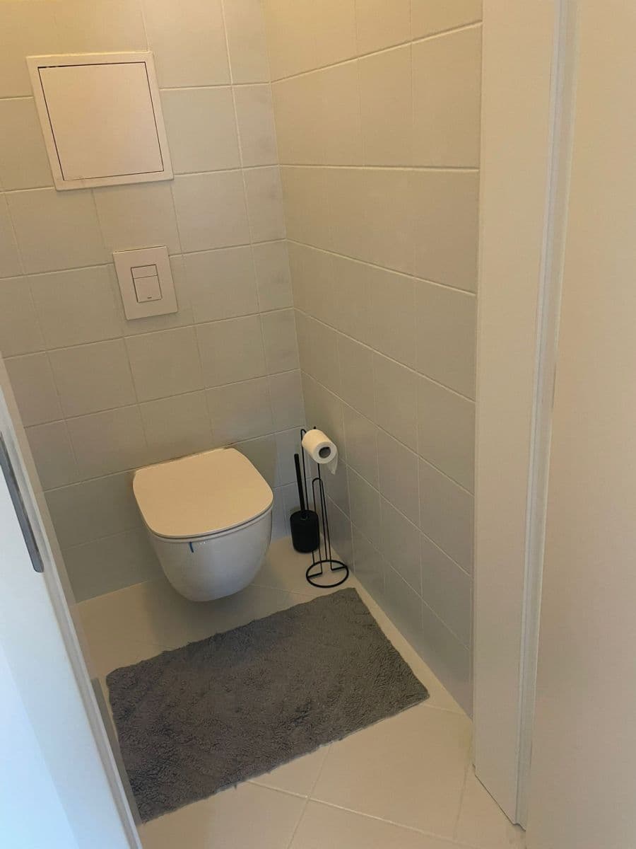 Prenájom bytu 2-izbový 59 m², U Jízdárny, Praha, Praha Prenájom bytu 2-izbový 59 m², U Jízdárny, Praha, Praha