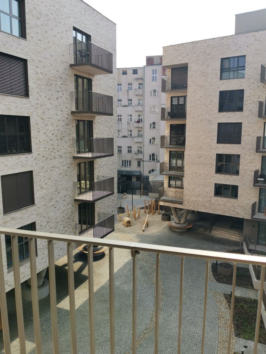 Prenájom bytu 1-izbový 44 m², Bratislavská, Brno, Jihomoravský kraj Prenájom bytu 1-izbový 44 m², Bratislavská, Brno, Jihomoravský kraj