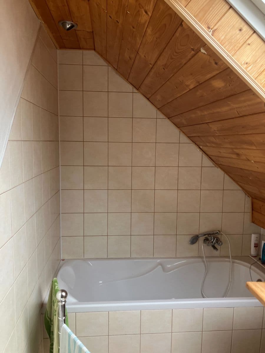 Predaj domu 240 m², pozemek 2.200 m², Anenská, Bohumín, Moravskoslezský kraj Predaj domu 240 m², pozemek 2.200 m², Anenská, Bohumín, Moravskoslezský kraj