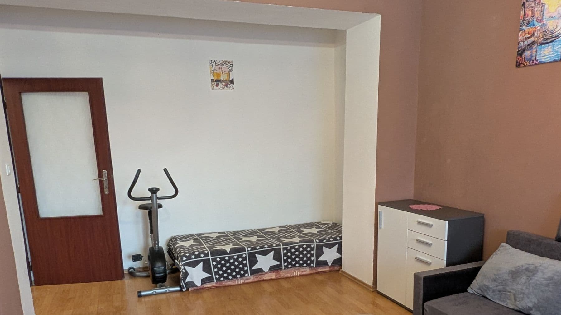 Prenájom bytu 2-izbový 55 m², Národná trieda, Košice - mestská časť Sever, Košický kraj Prenájom bytu 2-izbový 55 m², Národná trieda, Košice - mestská časť Sever, Košický kraj