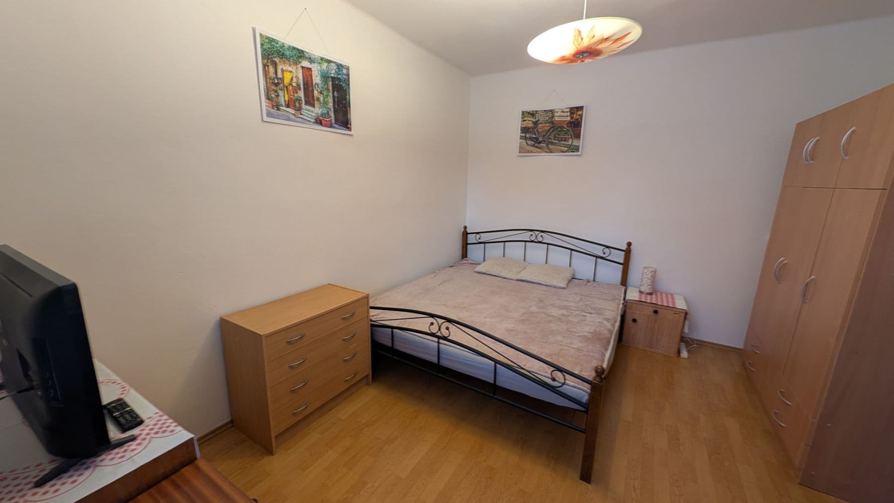 Prenájom bytu 2-izbový 55 m², Národná trieda, Košice - mestská časť Sever, Košický kraj Prenájom bytu 2-izbový 55 m², Národná trieda, Košice - mestská časť Sever, Košický kraj