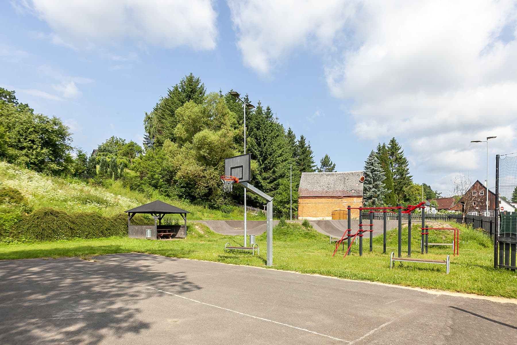 Predaj pozemku 1.559 m², Nová Ves, Jihomoravský kraj Predaj pozemku 1.559 m², Nová Ves, Jihomoravský kraj