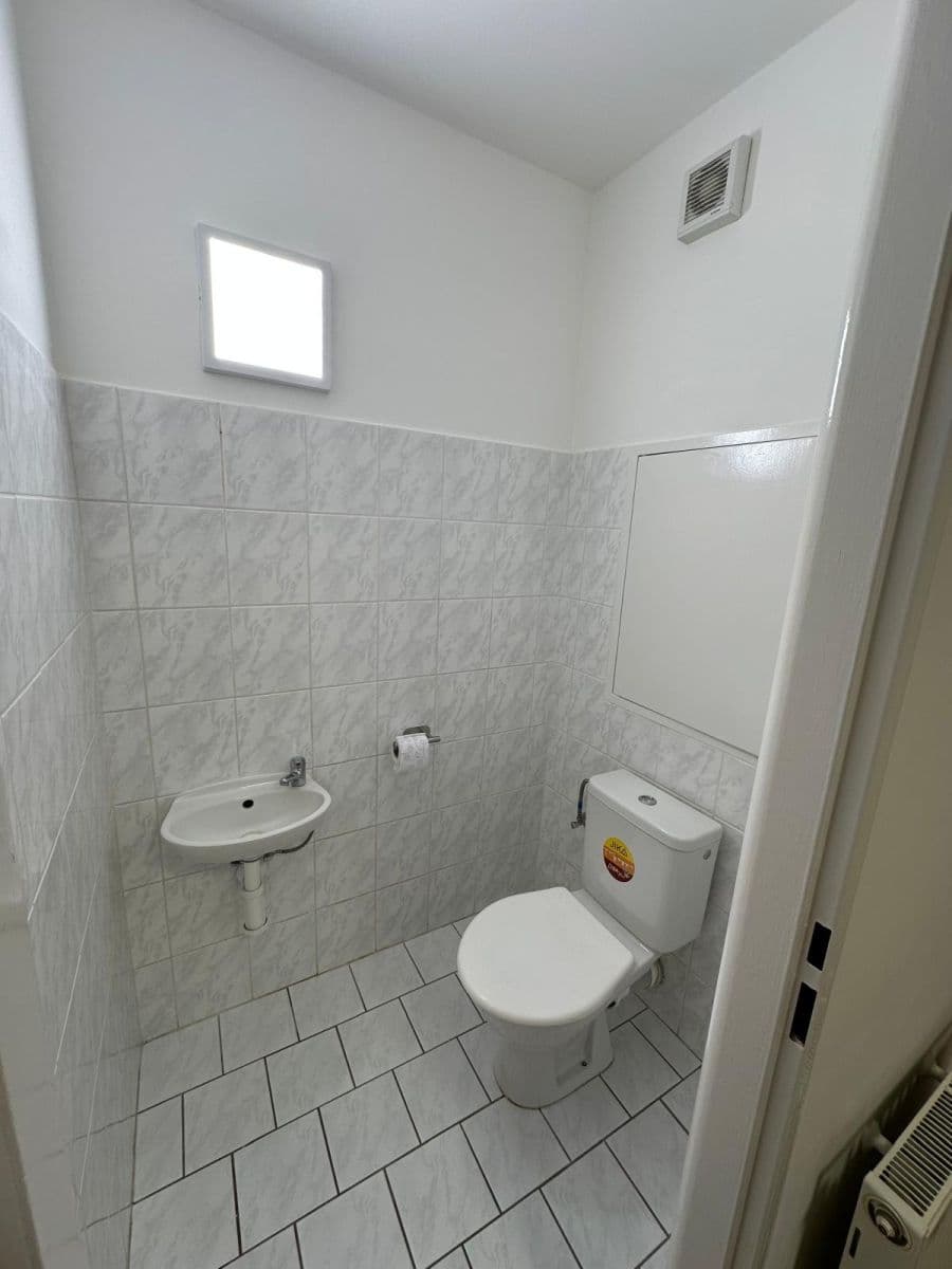 Predaj bytu 2-izbový 108 m², Karla IV., Litoměřice, Ústecký kraj Predaj bytu 2-izbový 108 m², Karla IV., Litoměřice, Ústecký kraj