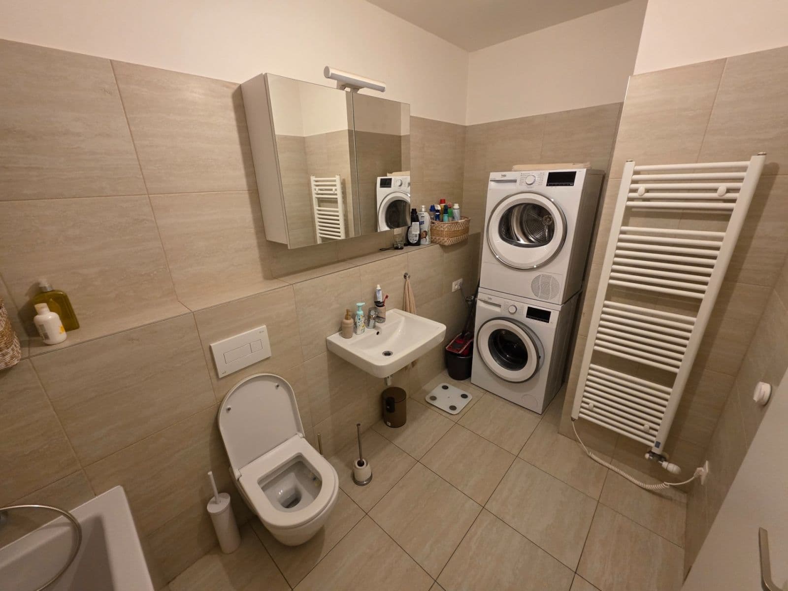 Prenájom bytu 2-izbový 72 m², Rorýsová, Praha, Praha Prenájom bytu 2-izbový 72 m², Rorýsová, Praha, Praha