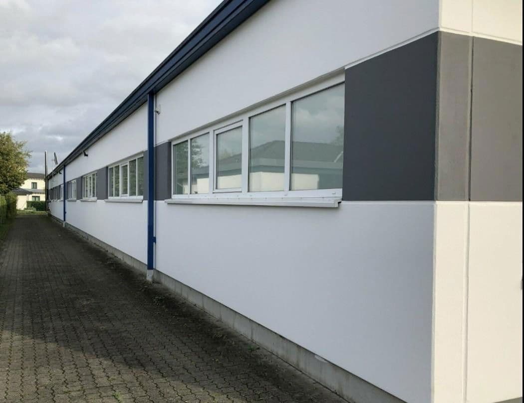 Predaj nebytového priestoru 1.473 m², Hetzerath, Porýnie-Falcko Predaj nebytového priestoru 1.473 m², Hetzerath, Porýnie-Falcko