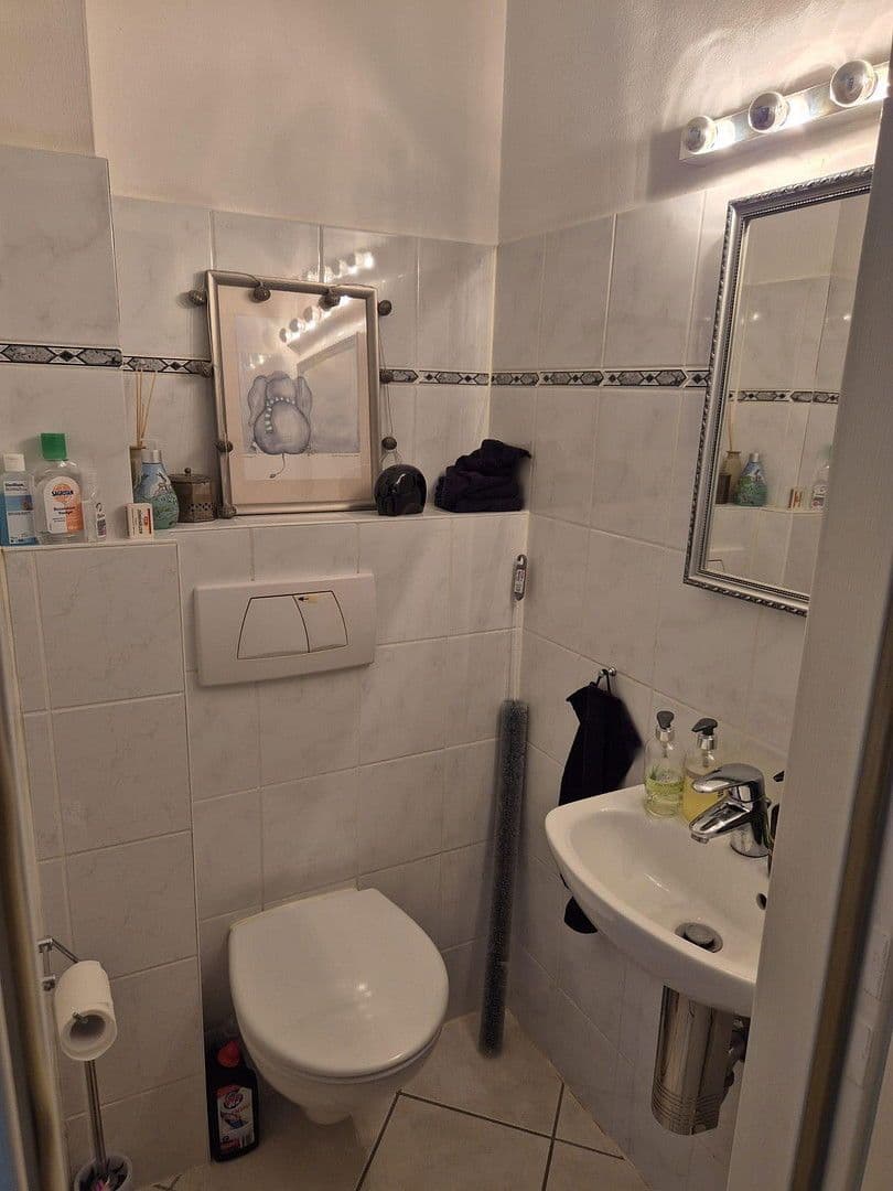 Prenájom bytu 4-izbový 104 m², Luditzer Straße 8, Neu-Anspach, Hesensko Prenájom bytu 4-izbový 104 m², Luditzer Straße 8, Neu-Anspach, Hesensko