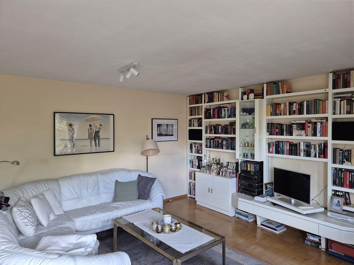 Prenájom bytu 4-izbový 104 m², Luditzer Straße 8, Neu-Anspach, Hesensko Prenájom bytu 4-izbový 104 m², Luditzer Straße 8, Neu-Anspach, Hesensko