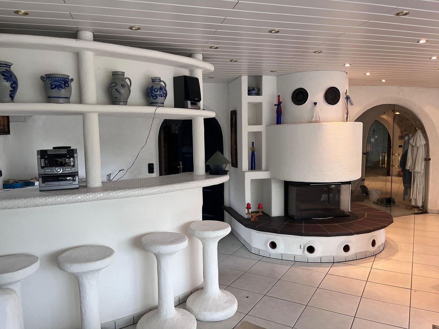 Predaj domu 591 m², pozemek 4.900 m², Möhrendorf, Bavorsko Predaj domu 591 m², pozemek 4.900 m², Möhrendorf, Bavorsko