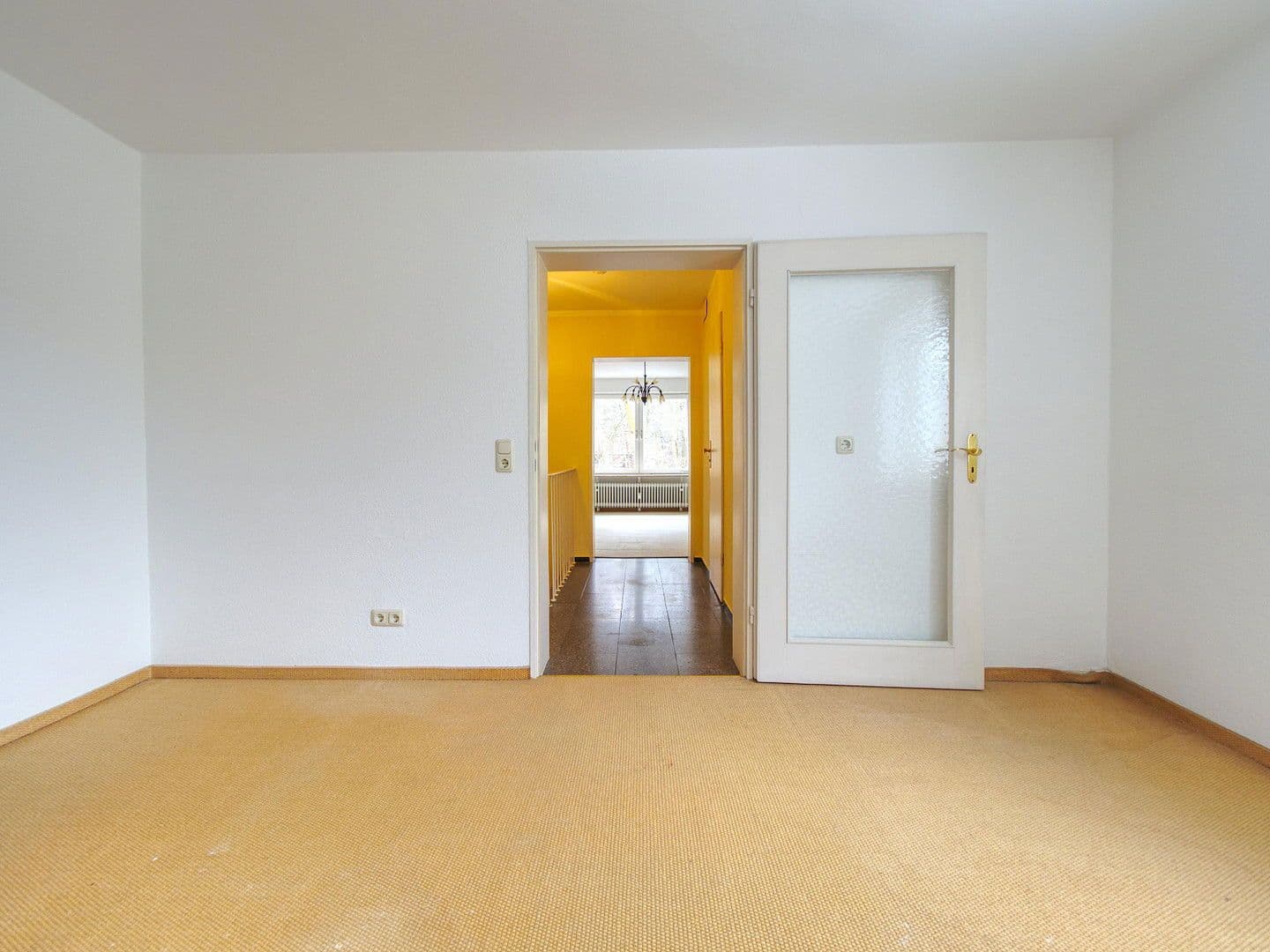 Predaj domu 82 m², pozemek 386 m², München, Bavorsko Predaj domu 82 m², pozemek 386 m², München, Bavorsko
