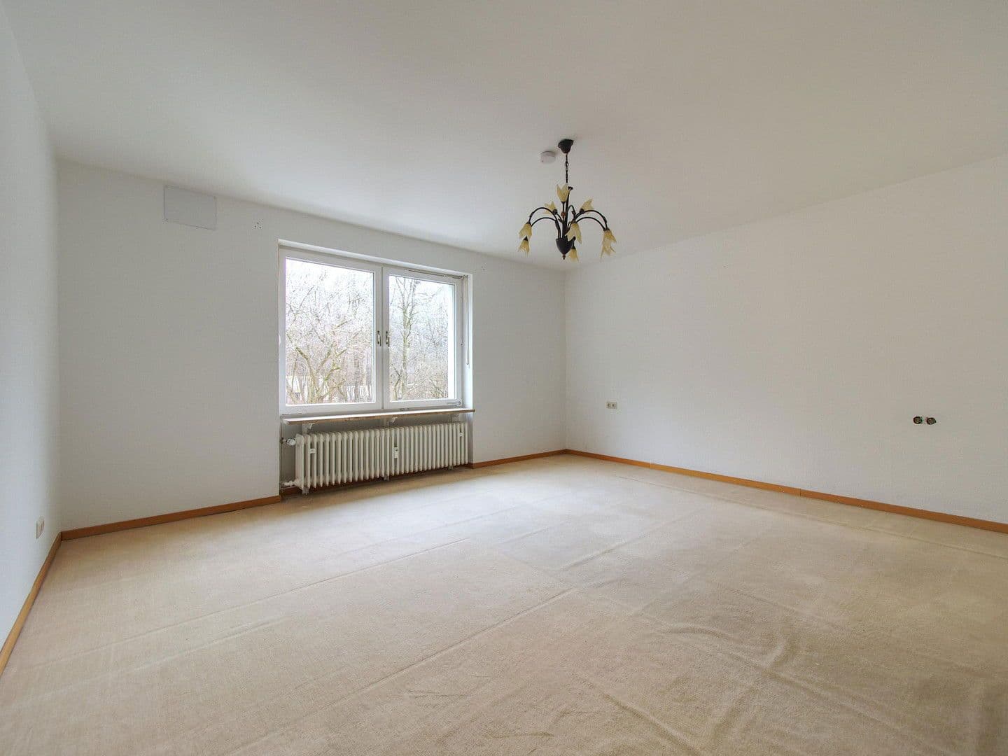 Predaj domu 82 m², pozemek 386 m², München, Bavorsko Predaj domu 82 m², pozemek 386 m², München, Bavorsko