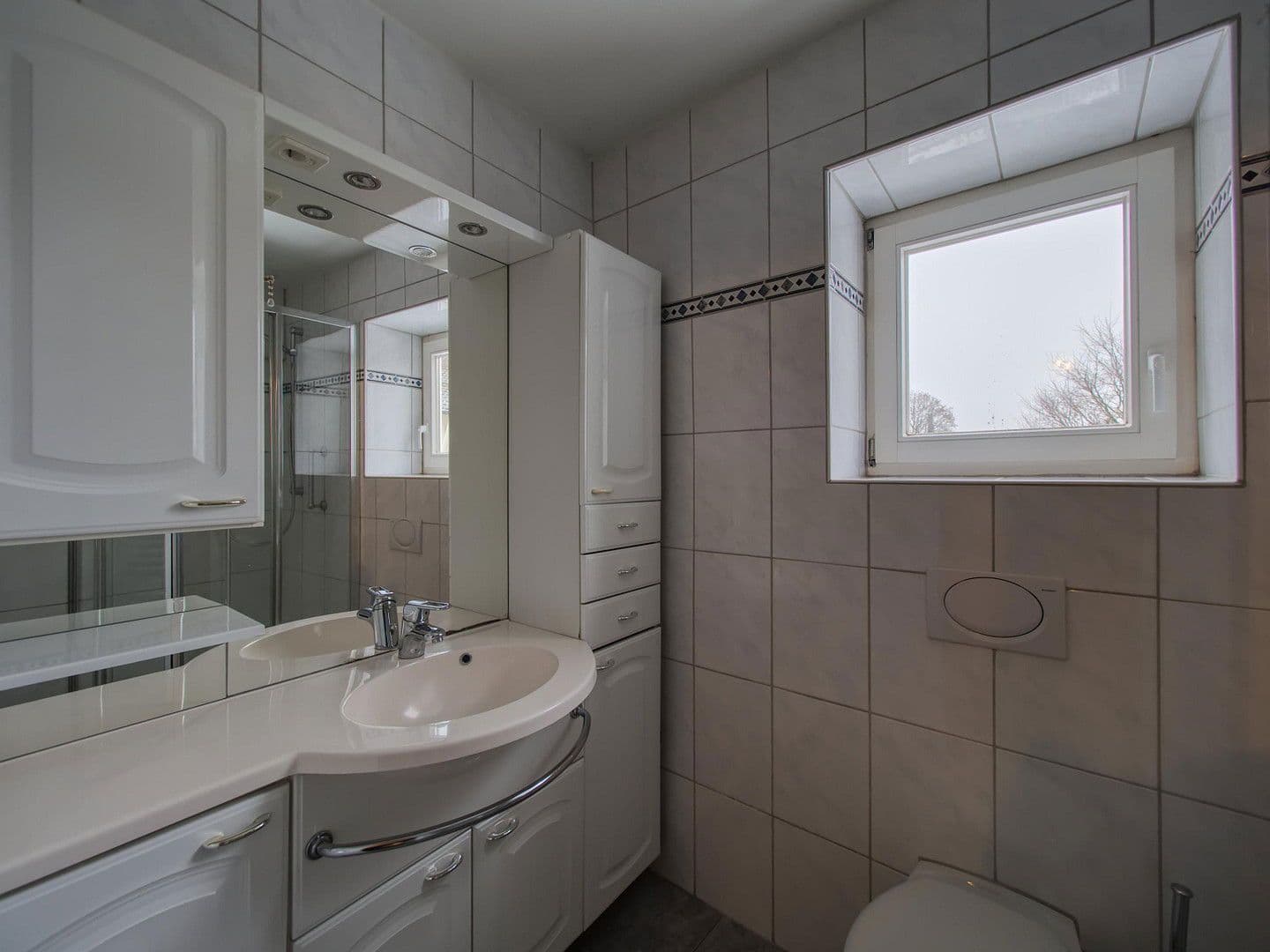 Predaj domu 82 m², pozemek 386 m², München, Bavorsko Predaj domu 82 m², pozemek 386 m², München, Bavorsko