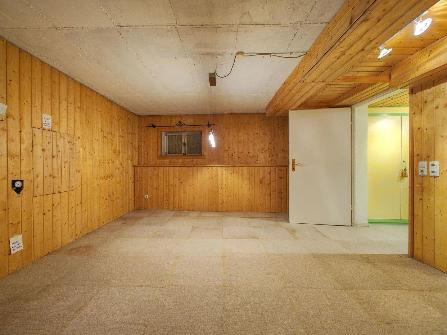 Predaj domu 82 m², pozemek 386 m², München, Bavorsko Predaj domu 82 m², pozemek 386 m², München, Bavorsko