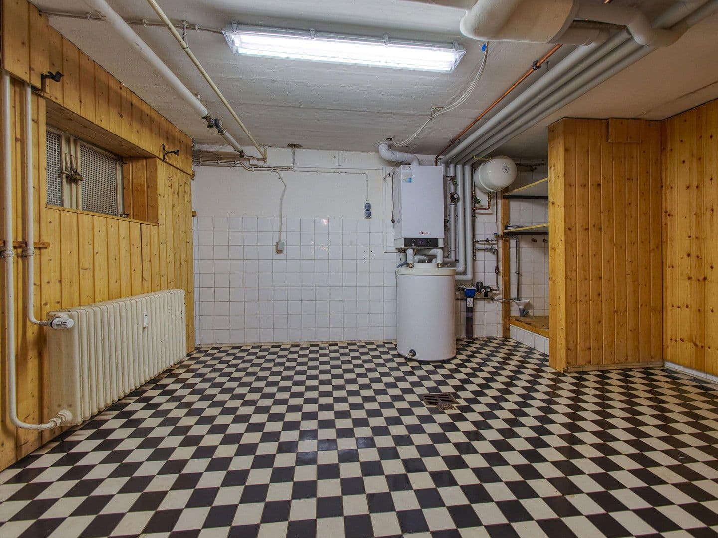 Predaj domu 82 m², pozemek 386 m², München, Bavorsko Predaj domu 82 m², pozemek 386 m², München, Bavorsko