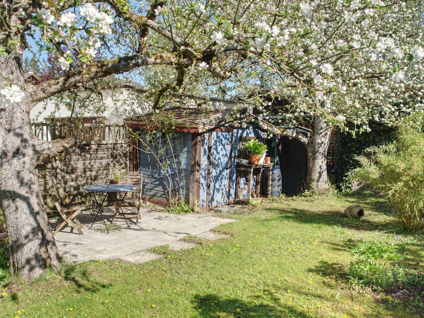 Predaj domu 82 m², pozemek 386 m², München, Bavorsko Predaj domu 82 m², pozemek 386 m², München, Bavorsko