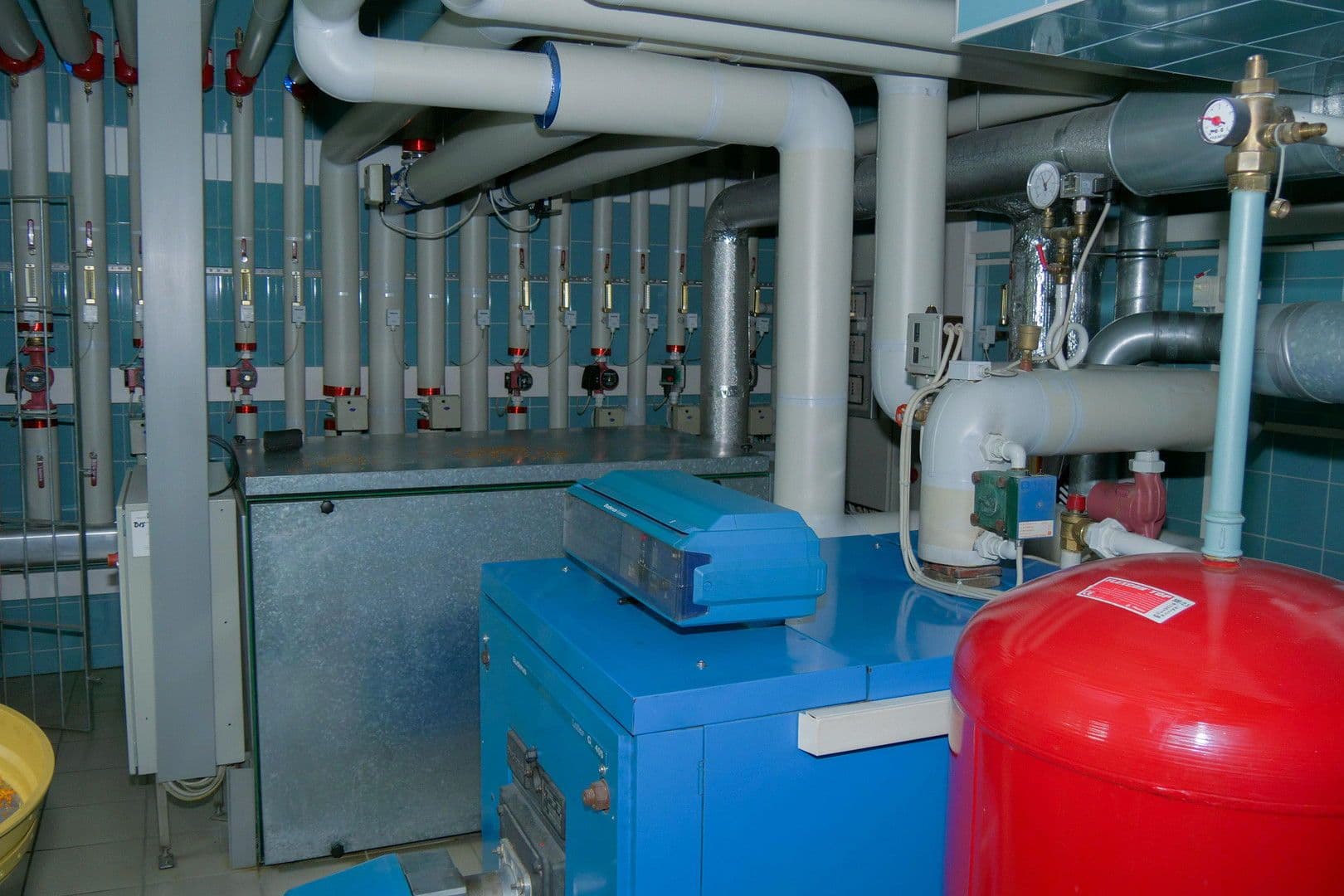 Predaj domu 1.082 m², pozemek 9.536 m², Kolkwitz, Brandenbursko Predaj domu 1.082 m², pozemek 9.536 m², Kolkwitz, Brandenbursko