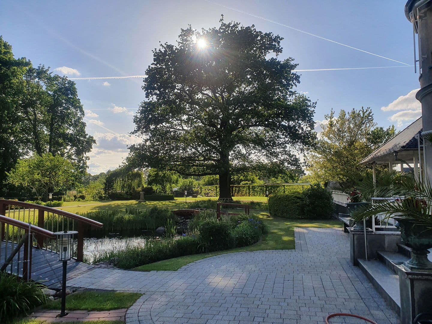 Predaj domu 1.082 m², pozemek 9.536 m², Kolkwitz, Brandenbursko Predaj domu 1.082 m², pozemek 9.536 m², Kolkwitz, Brandenbursko